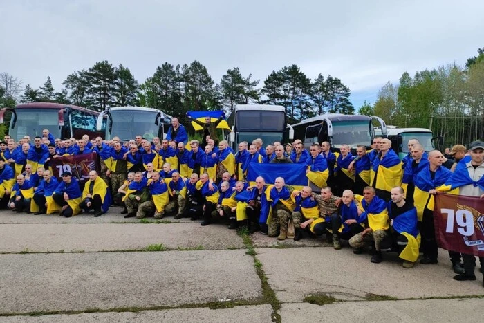 Вернутые заключенные из России в Украину