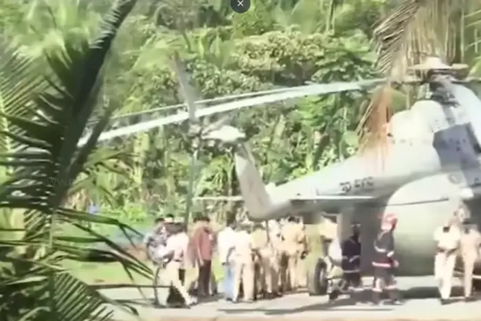 Президентский вертолет Индии в бетоне