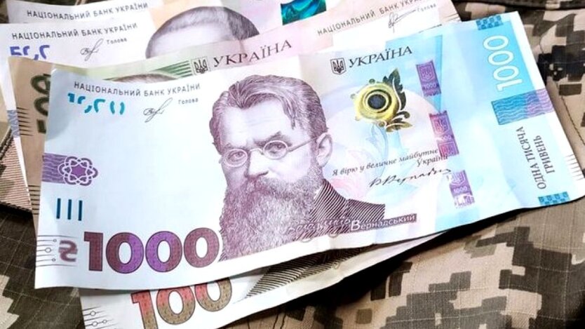 Доплата для военнослужащих в размере 100 000 гривен