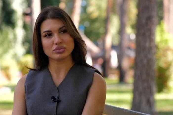 Девушка на Донетчине жила с телом сестры