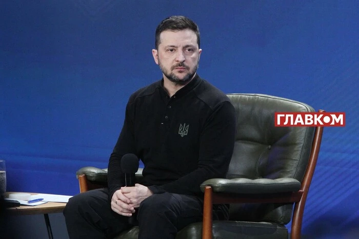 Зеленский призвал командование раскрывать настоящую ситуацию на фронте