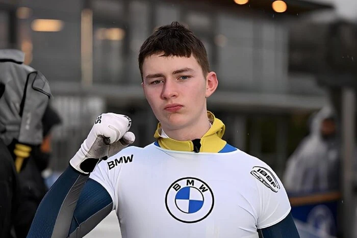 Украинский спортсмен во время зимнего вида спорта