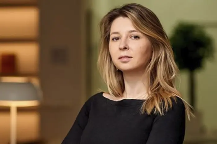 Жена Кулебы в сексшопе