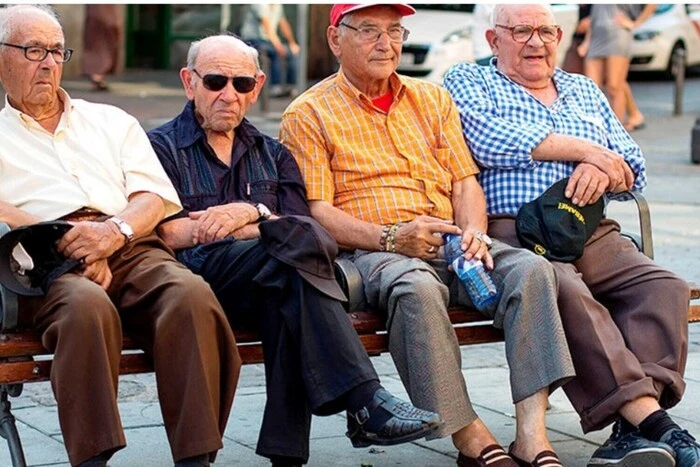 Іспанія - ідеальне місце для пенсіонерів