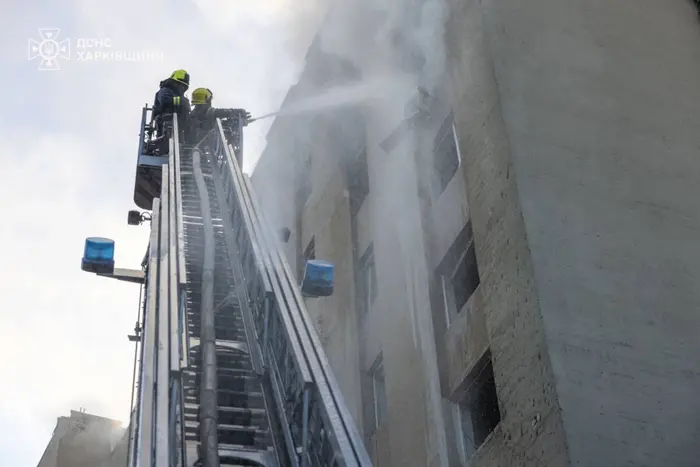 Зеленский обратился к партнерам после атаки