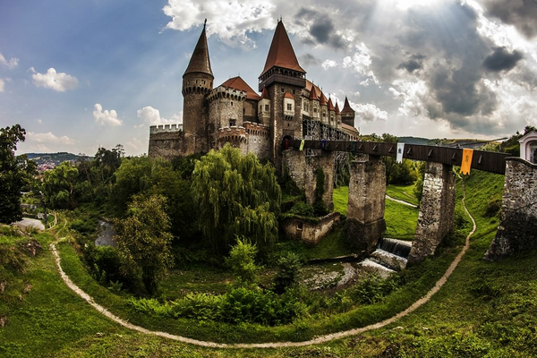 Архітектура Нотр-Даму романського стилю