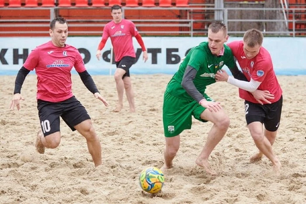 Чемпіонати України з пляжного футболу