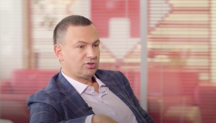 Поперешнюк критикует НДС на международные посылки