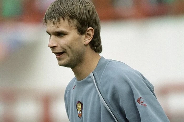 Конгрес УЄФА вшанував ліквідованого російського окупанта Бугаєва