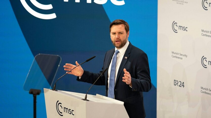 Протесты против аварийного закона Украины