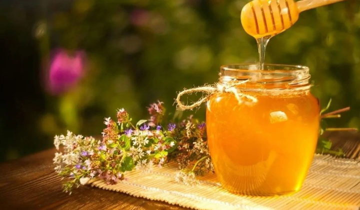 Collection of greetings for Honey Spas