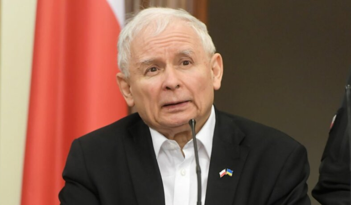 Jaroslaw Kaczynski talks about war