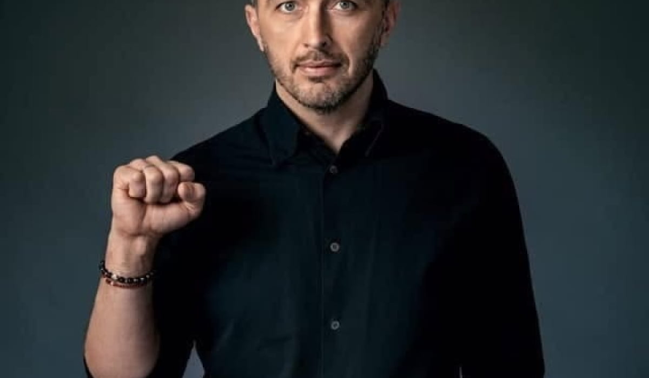 Vasyl Vesely appointed manager at Sens Bank