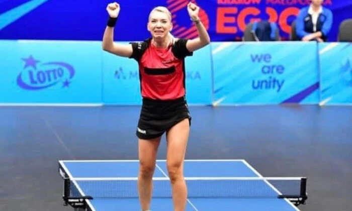 Table tennis: Romania smashes table