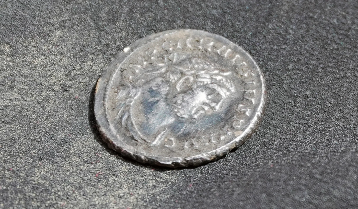 Silver denarius of self-proclaimed Emperor Karauziy
