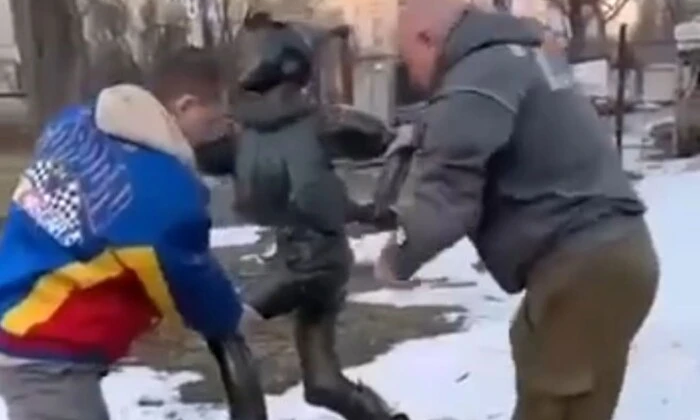 Демонтаж Буратино в Киеве: объяснение полиции
