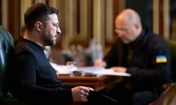 Енергетичний концерт у Франції: Зеленський готується до ударів Росії