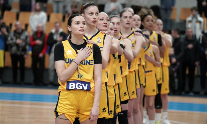 Ukrainian women's basketball team preparing for matches