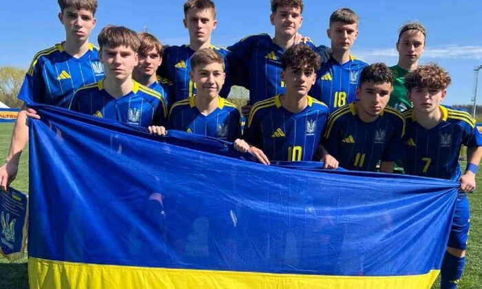 Сборная Украины готовится соревноваться с Черногорией
