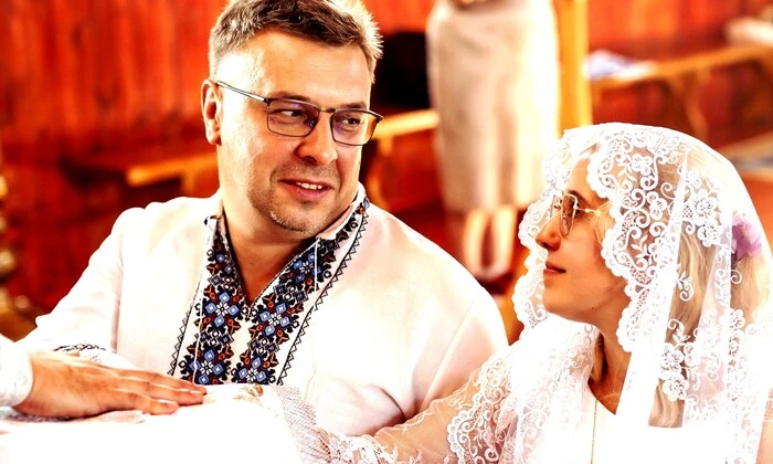 Експродюсер Могилевської на весіллі з дружиною