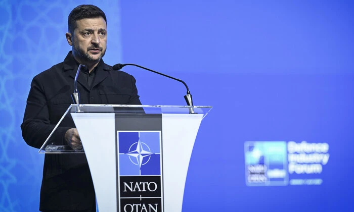 Зеленський говорить про вступ України в НАТО