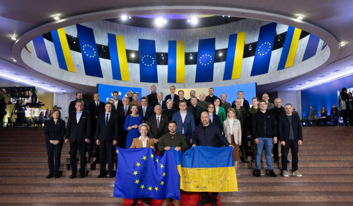 Венгрия сняла блокировку, Украина готовится к переговорам с ЕС