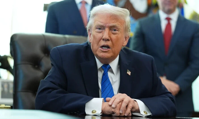 Трамп обговорює Іран та Ормузьку протоку