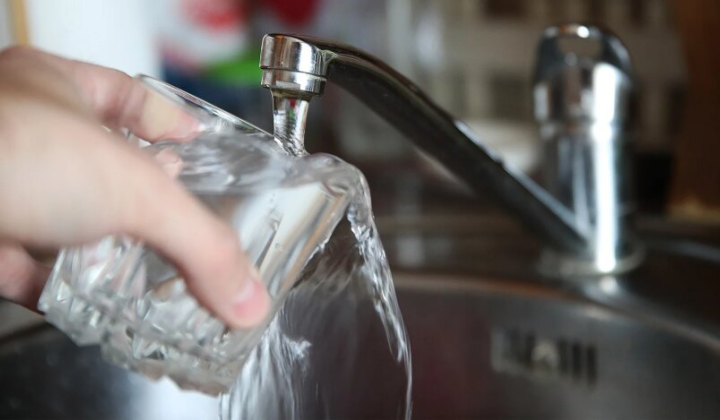 Вода з-під крана із сюрпризом