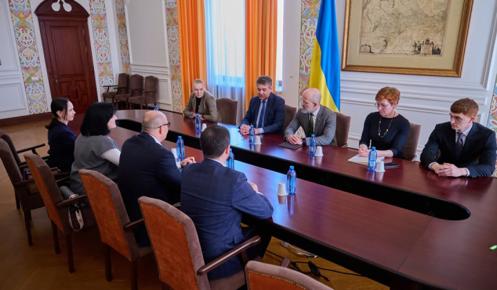 Логотип МИД и Офиса развития предпринимательства
