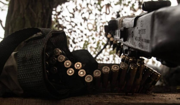 Військові обороняють лівий берег Дніпра