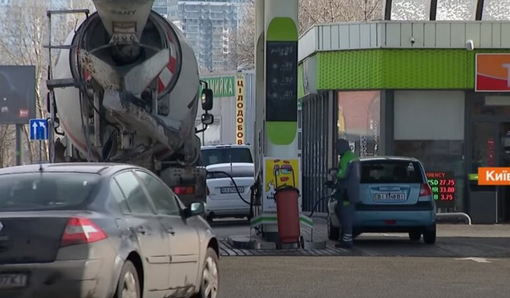 На АЗС - рост цен на топливо