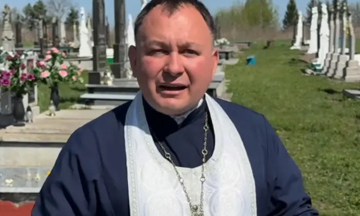 Даже священник призывает не оставлять еду