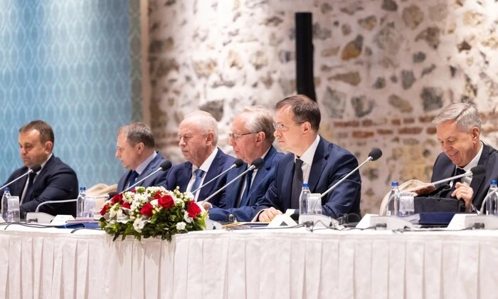 Россия на переговорах в Стамбуле