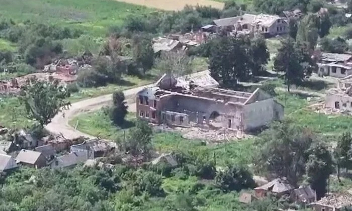 Село вщент зруйноване військовими на Сумщині