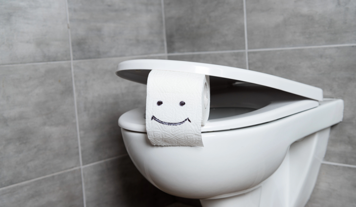 Contest for drinking from a toilet