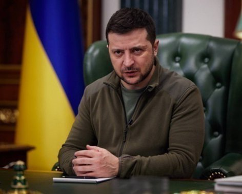 Зеленський коментує розмови Макрона з Путіним