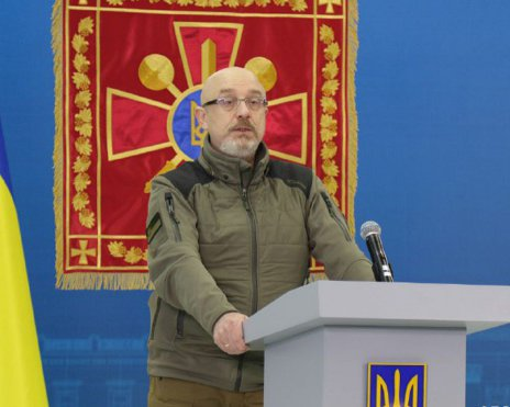 Фото Резніков Михайло з промовою