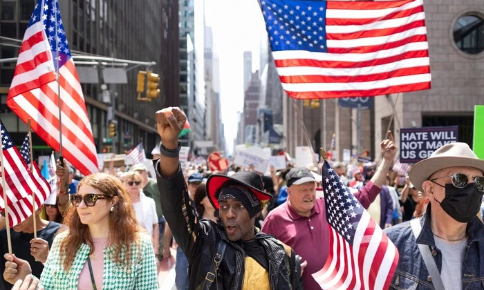 Протесты против политики Трампа