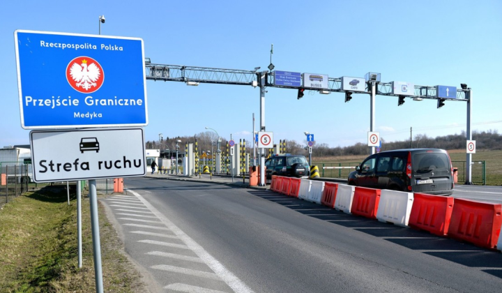 Польща вводить нові правила для українських заробітчан