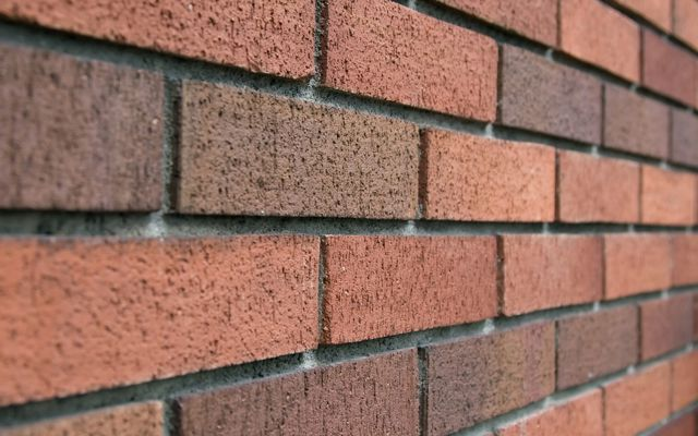 Переваги та недоліки клінкерної цегли