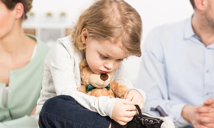 Муж віддає аліменти, але не його дитина