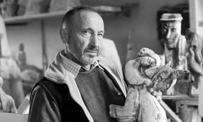 Зображення відомого скульптора Ярослава Мотика