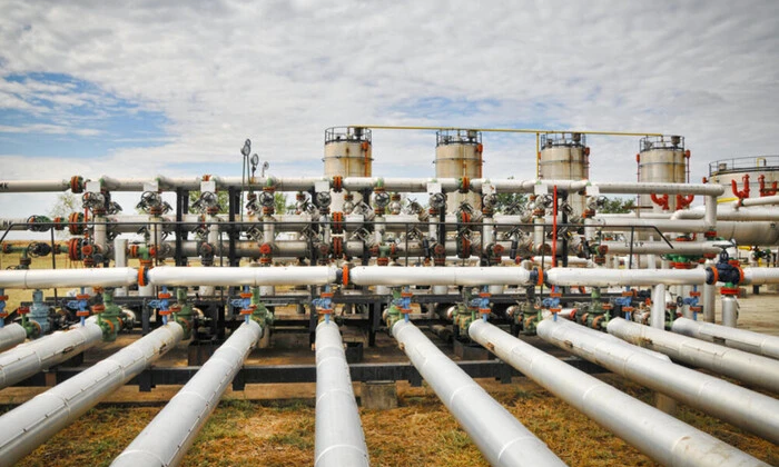 Зруйновані газовидобувні споруди після атаки