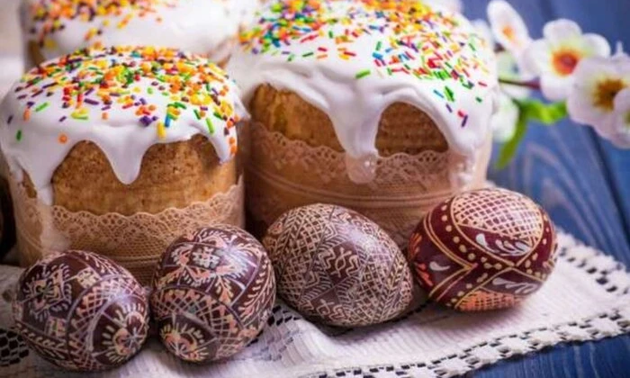 Святкова великодня трапеза