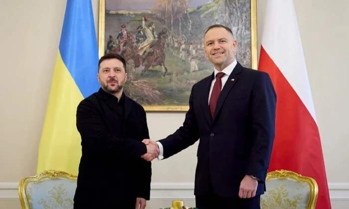 Zelensky returned the Order of the White Eagle to Poland