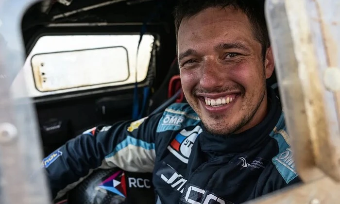 FIA зміцнює вимоги до російських гонщиків