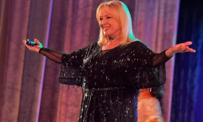 Сестра Софії Ротару купила права на «Червону руту»