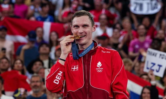 Victor Axelsen announces his retirement