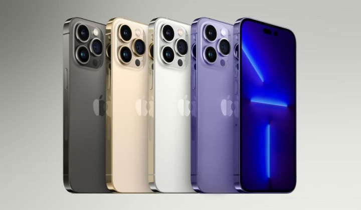 Смартфон Iphone на столі