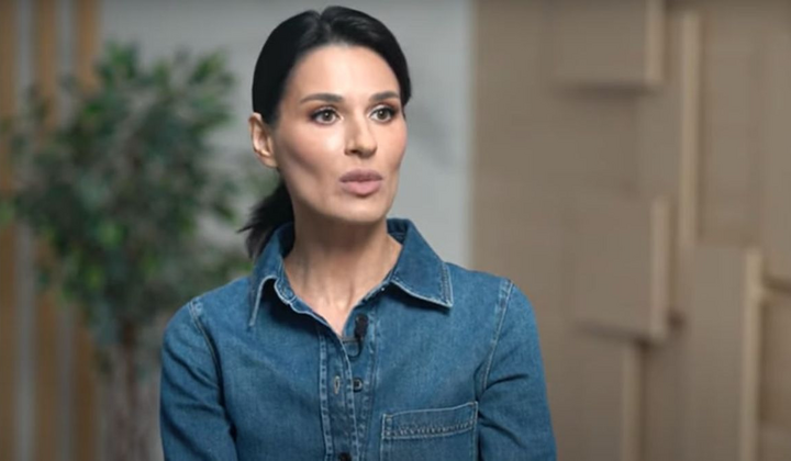 Маша Єфросиніна в поліцейській формі